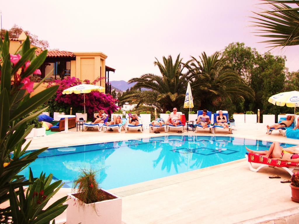 Dasis Hotel Suites Bodrum Extérieur photo