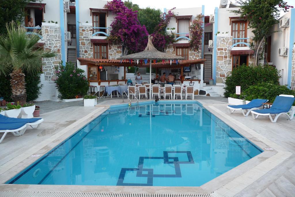 Dasis Hotel Suites Bodrum Extérieur photo