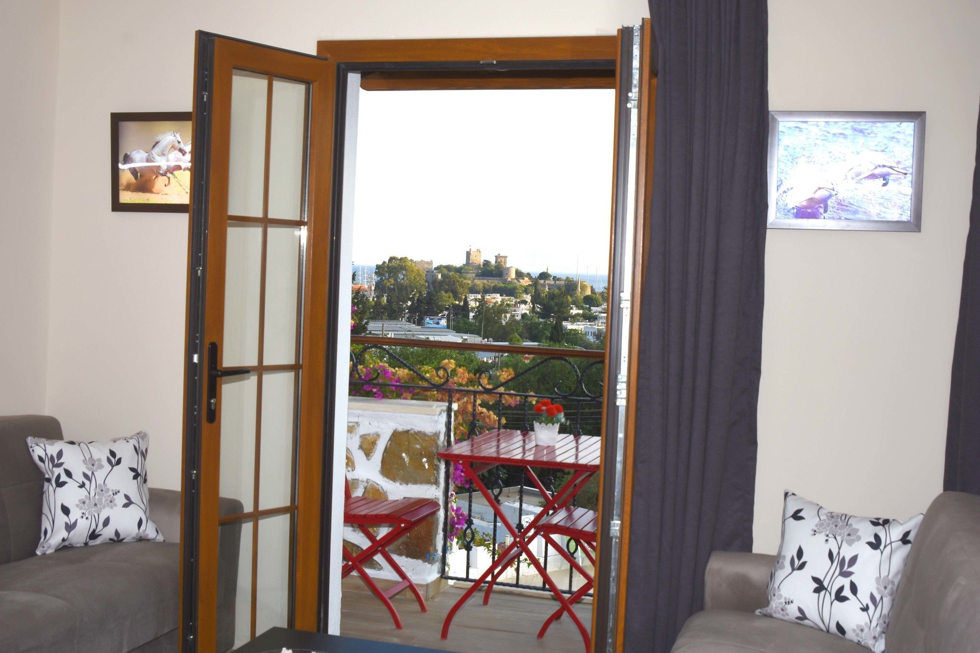 Dasis Hotel Suites Bodrum Extérieur photo